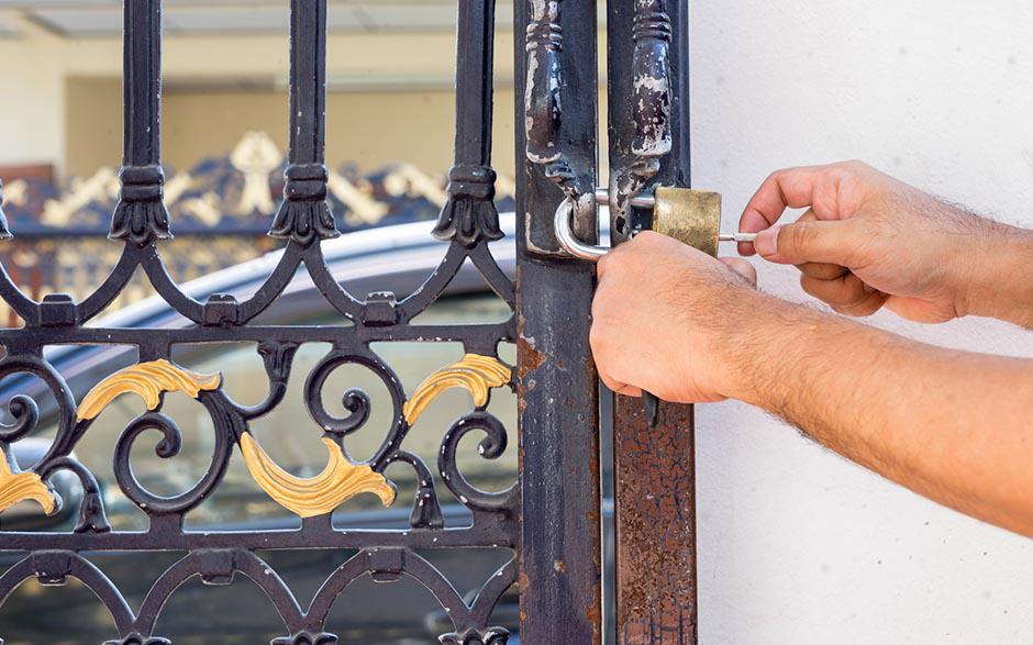 artisan serrurier pas cher Richebourg